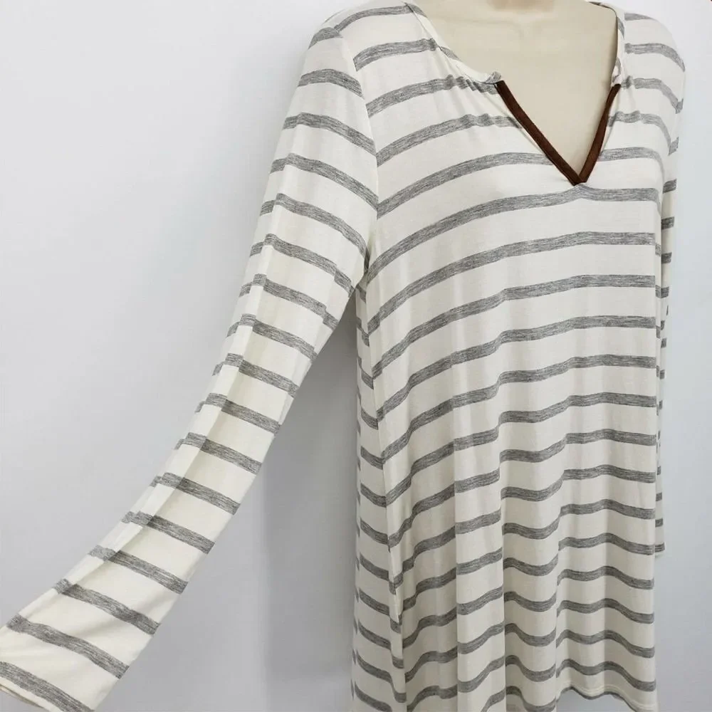 Infinity Raine Tunic Blouse Loose Pullover Long Sleeves